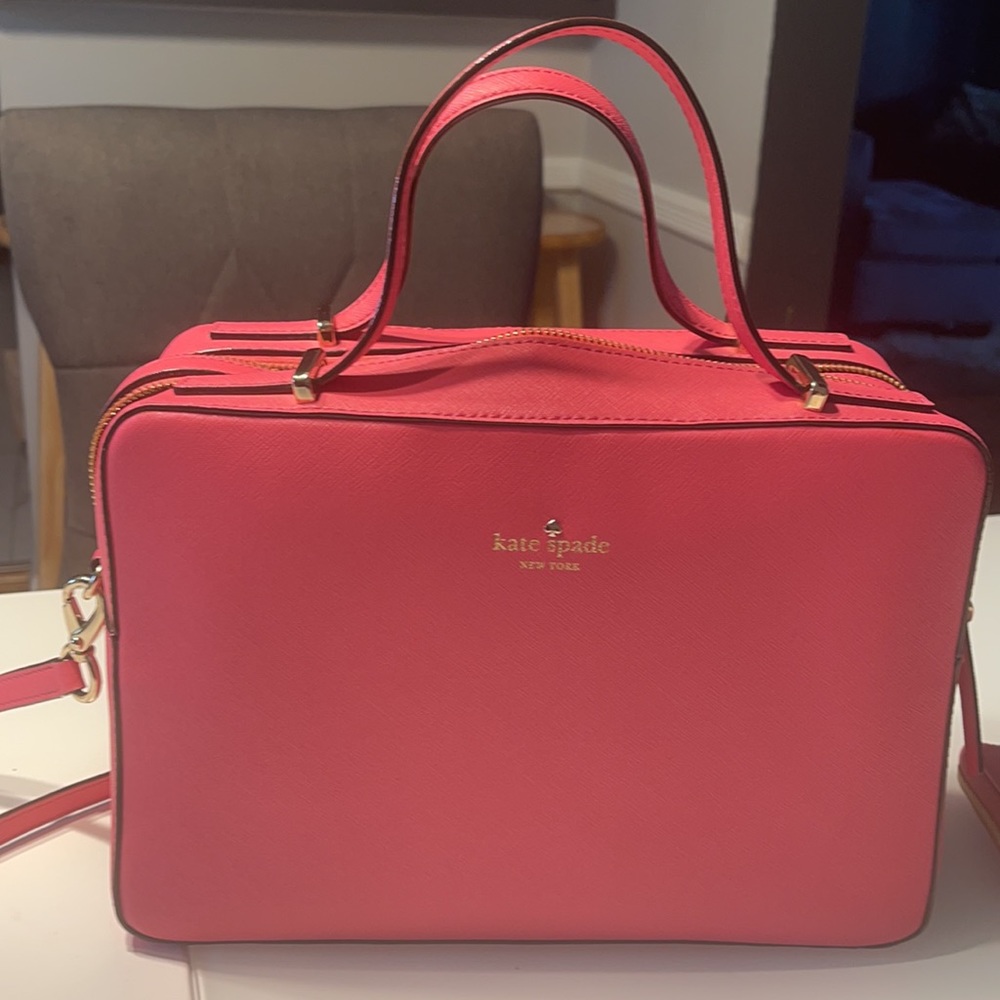 CORAL ORANGE 🍊 KATE SPADE HANDBAG